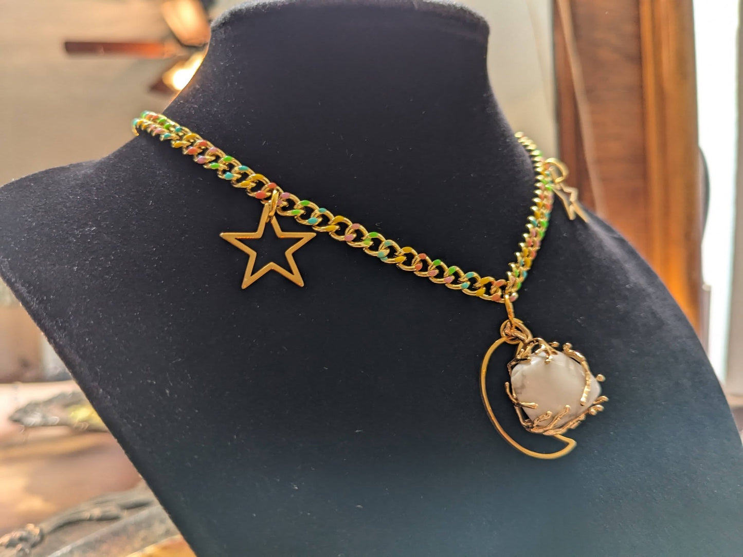 Howlite Choker