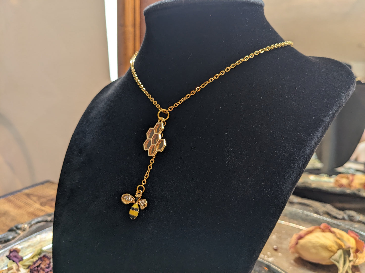 Beeline to Honey Necklace