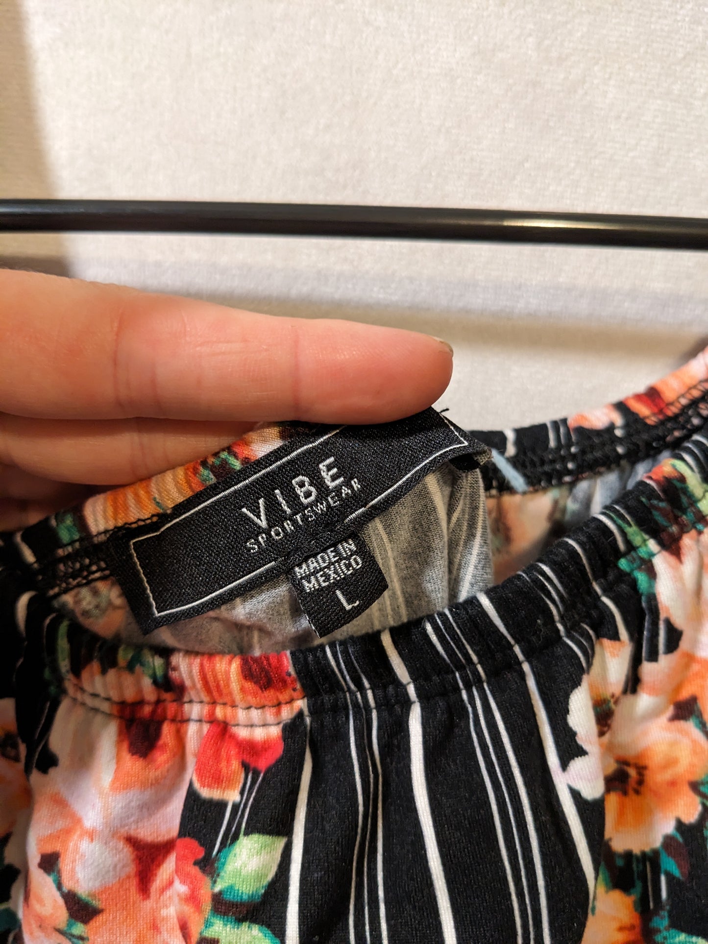 Short Sleeve T-shirt with Floral Print and white stripes