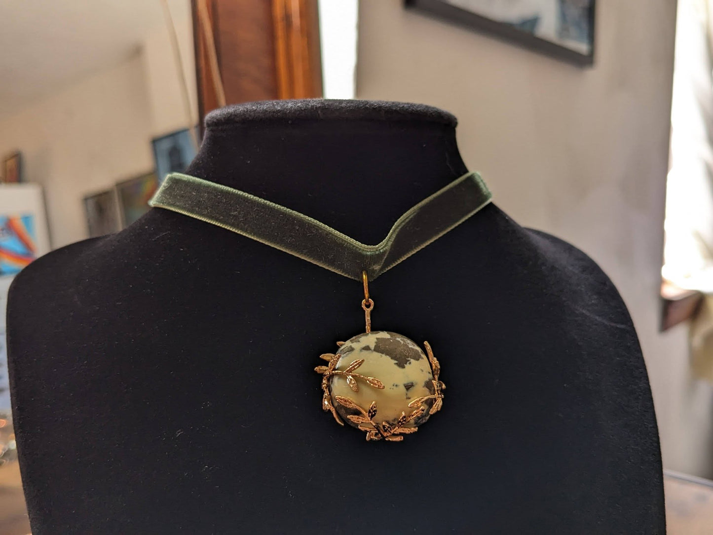 Serpentine Choker