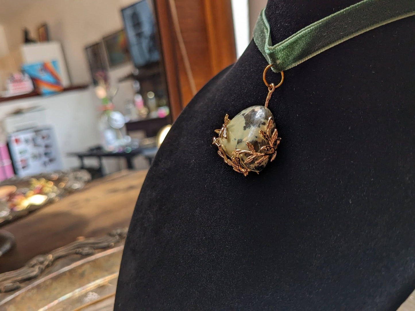 Serpentine Choker