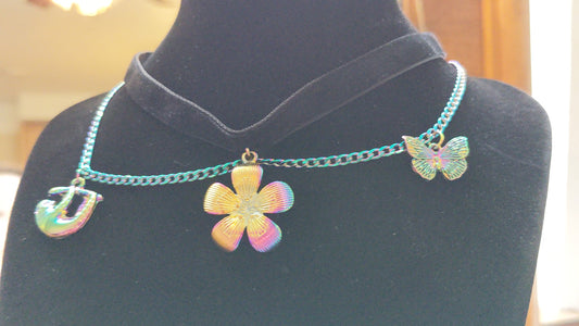 Hibiscus Choker