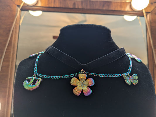 Hibiscus Choker