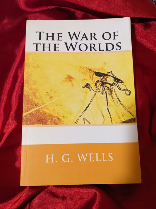 War of the Worlds, H.G. Wells Book