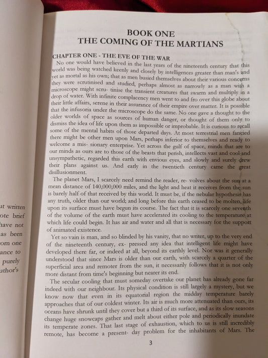 War of the Worlds, H.G. Wells Book